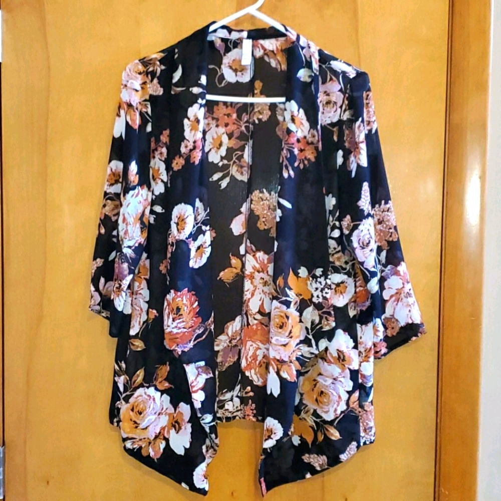 Xhilaration Floral Open Kimono
